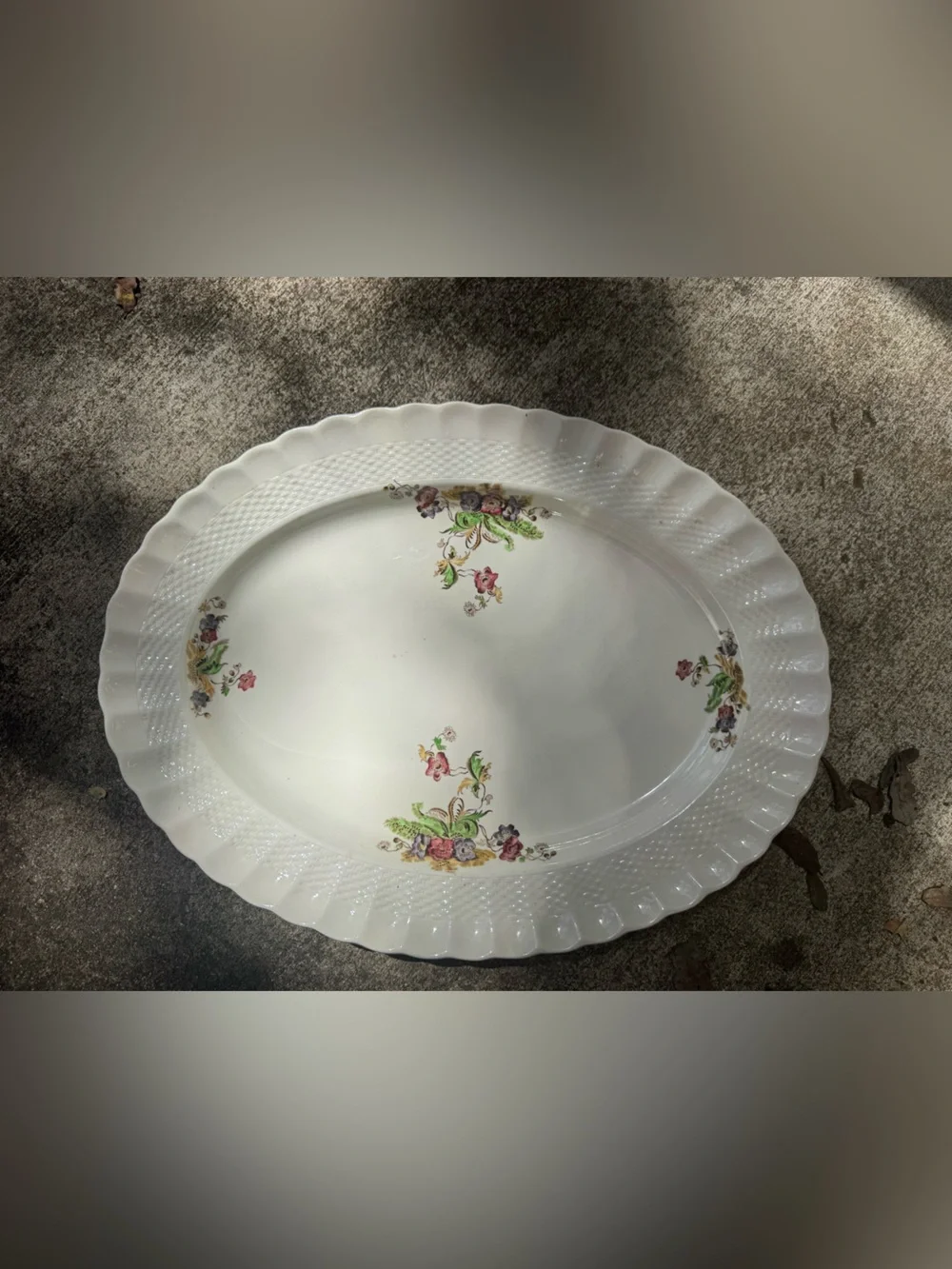 Spode “Wiker Lane” Floral White Porcelain Serving Platter - Elegant Home Dining